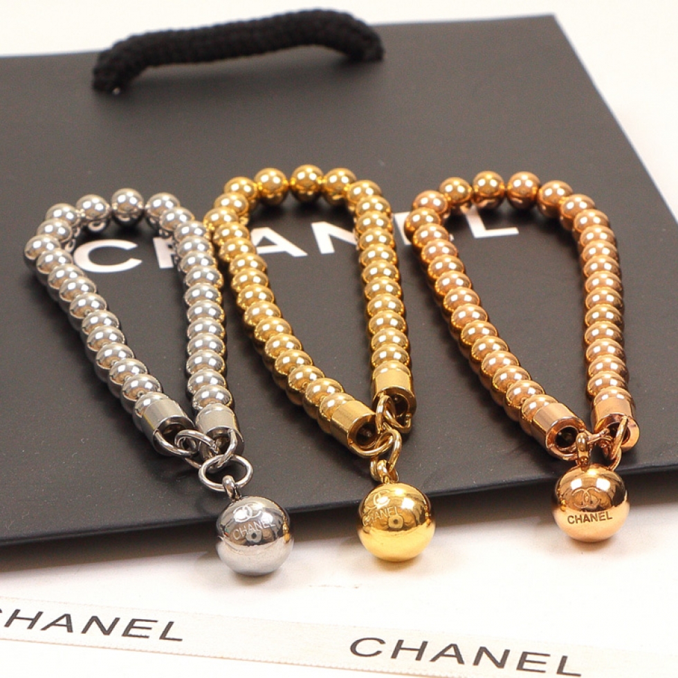 Replica Chanel alphabet pearl chain pendant bracelet