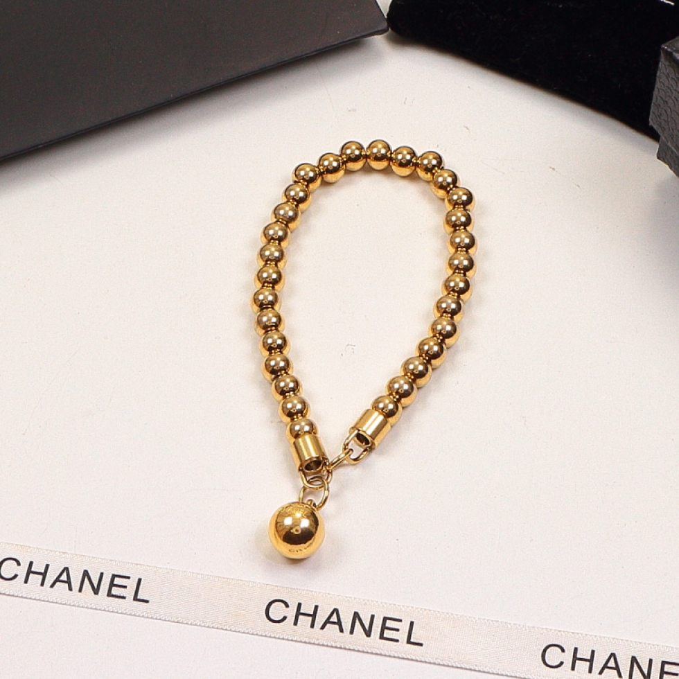 Replica Chanel alphabet pearl chain pendant bracelet