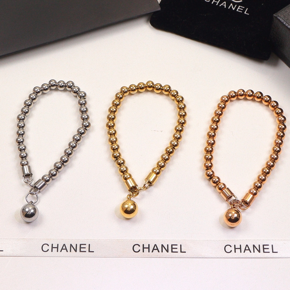 Replica Chanel alphabet pearl chain pendant bracelet