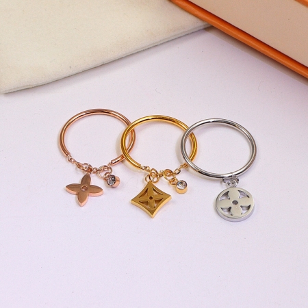 Replica LV four-leaf clover pendant ring