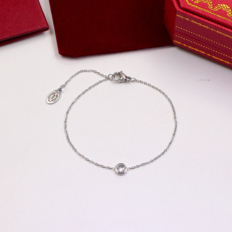 Replica Cartier classic single diamond bracelet