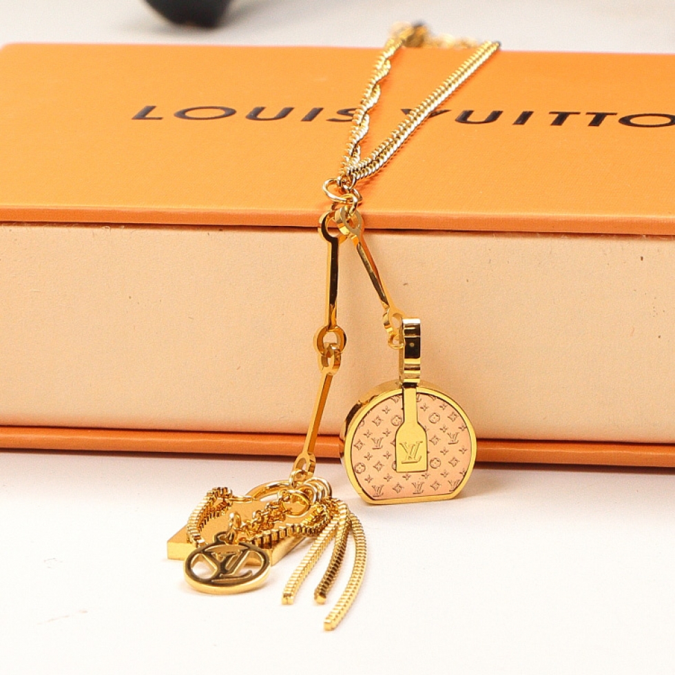 Replica LV lock round cake bag pendant necklace