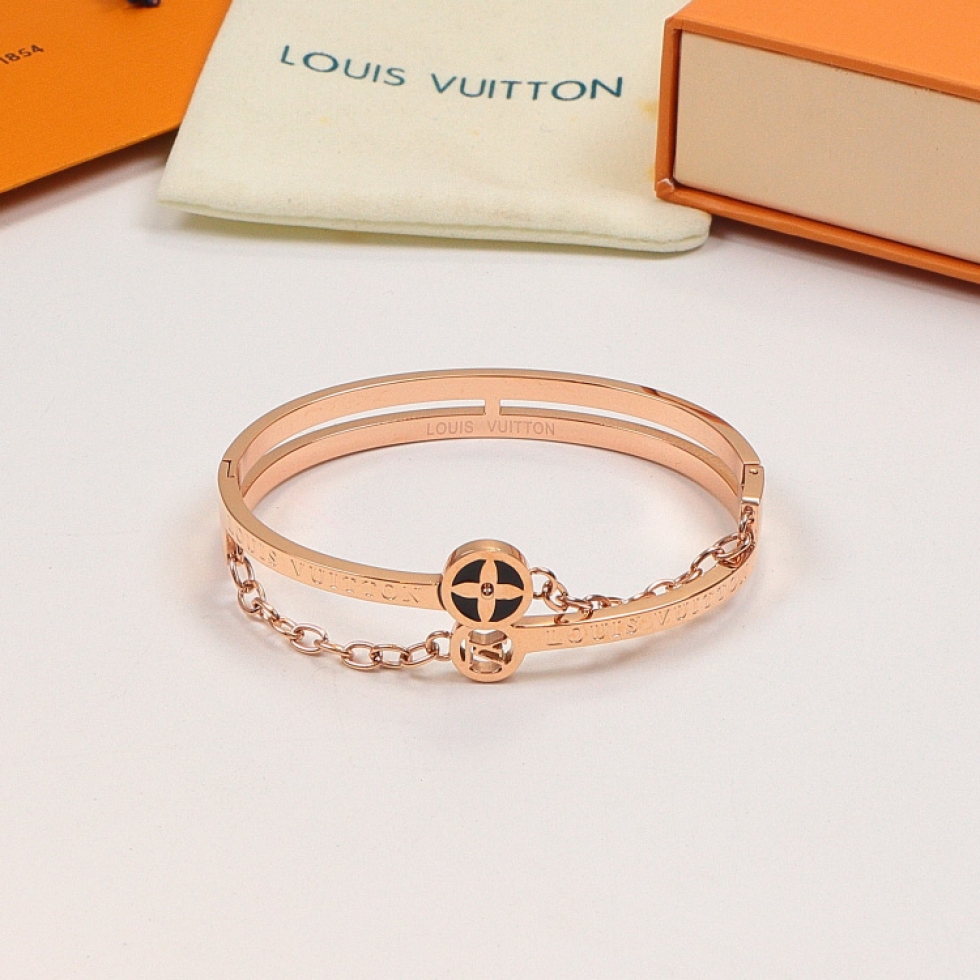 Replica LV chain letter flower bracelet