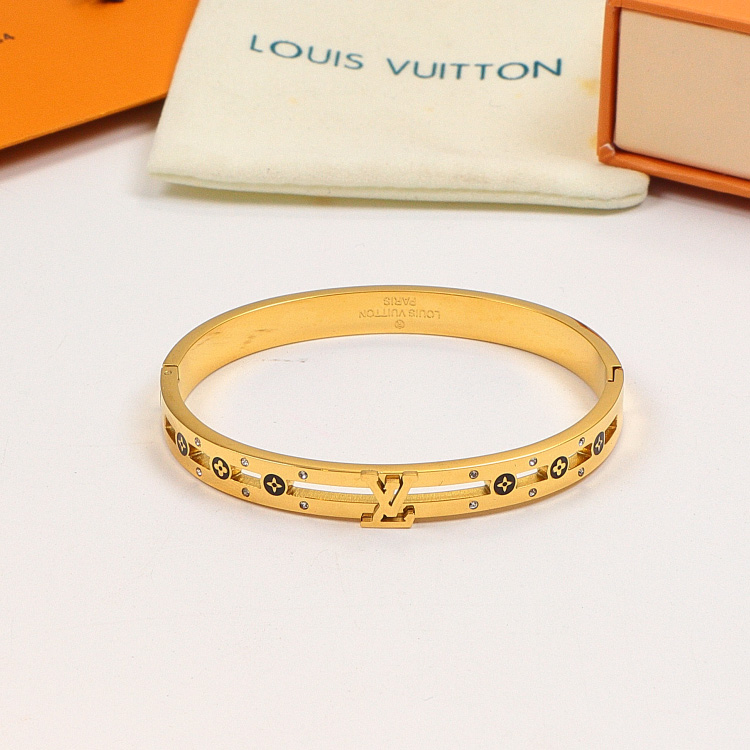 Replica LV diamond-studded 3D letter bracelet