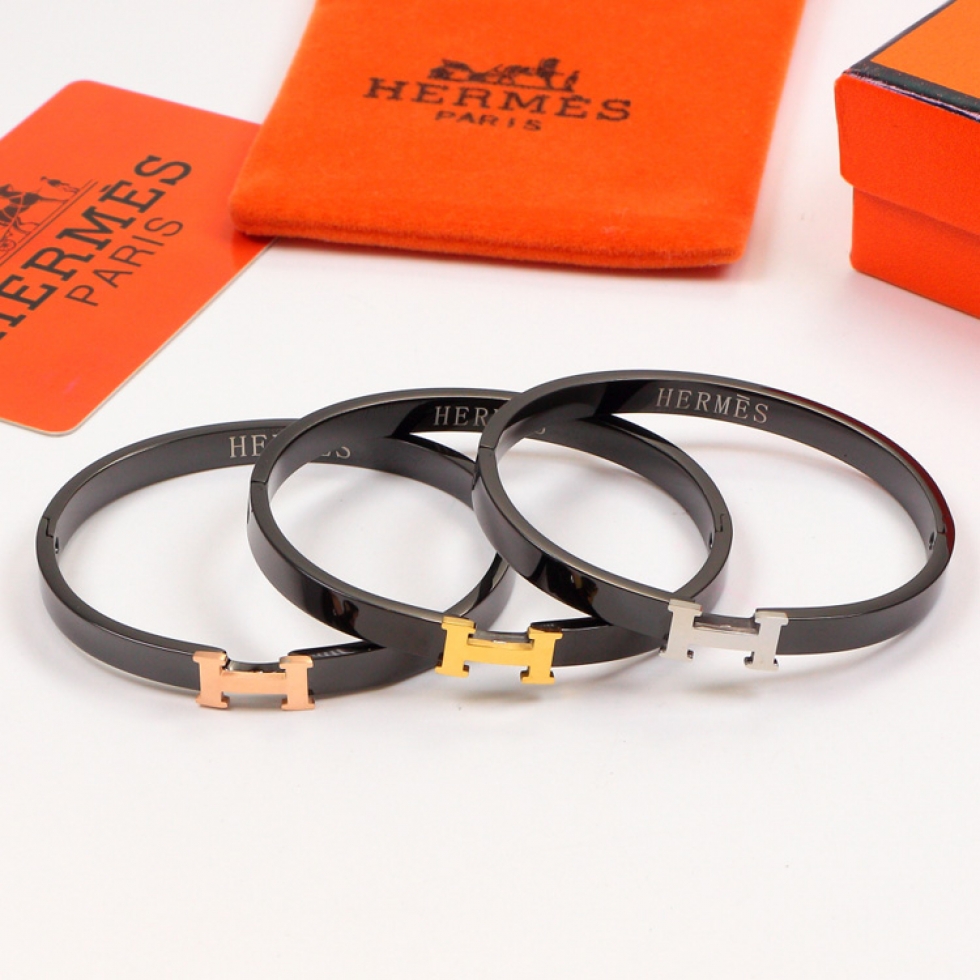 Replica Hermès H Letter Black Steel Bracelet