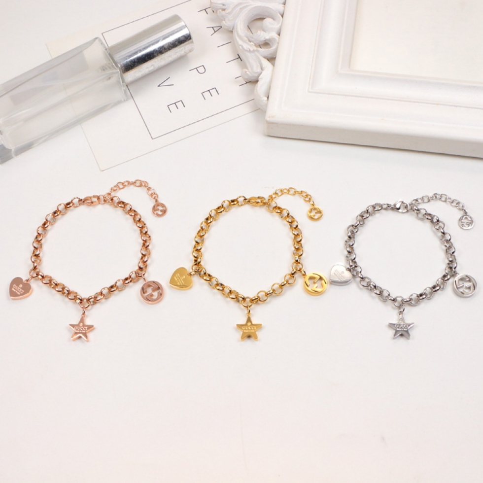 Replica Gucci 3D Letter Chunky Bracelet
