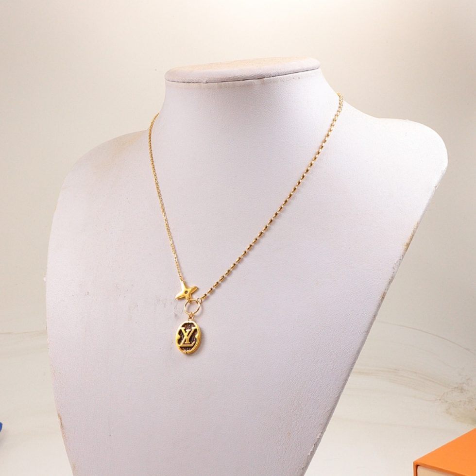 Replica LY Round Pendant Necklace