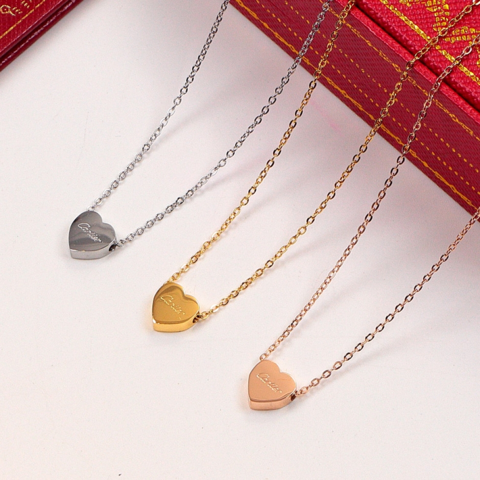 Replica Cartier 3D Heart Necklace