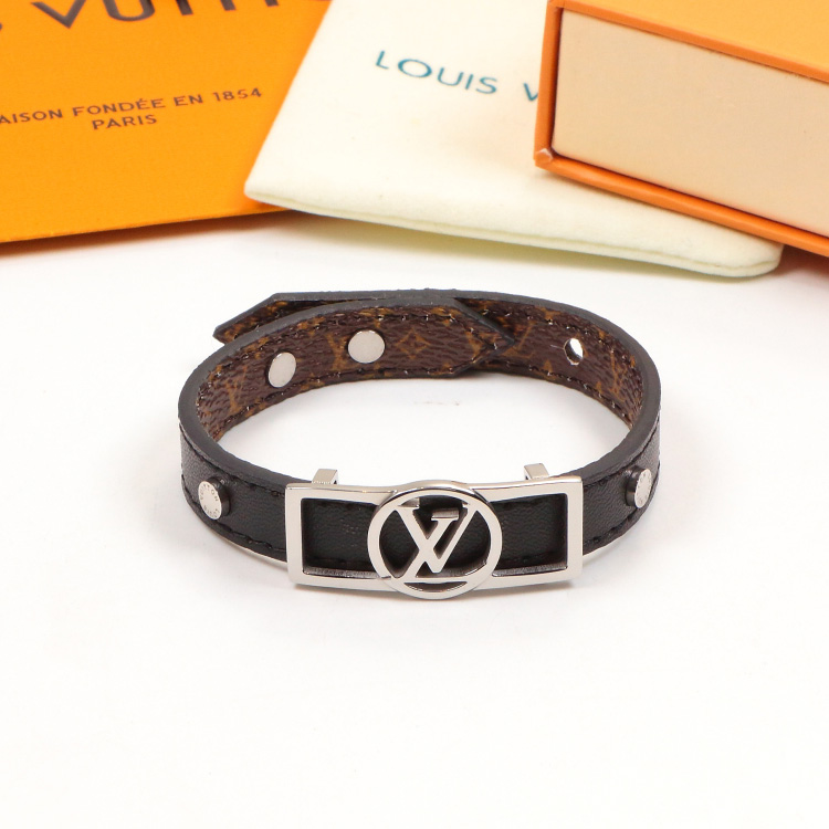 Replica LV leather hollow letter strap