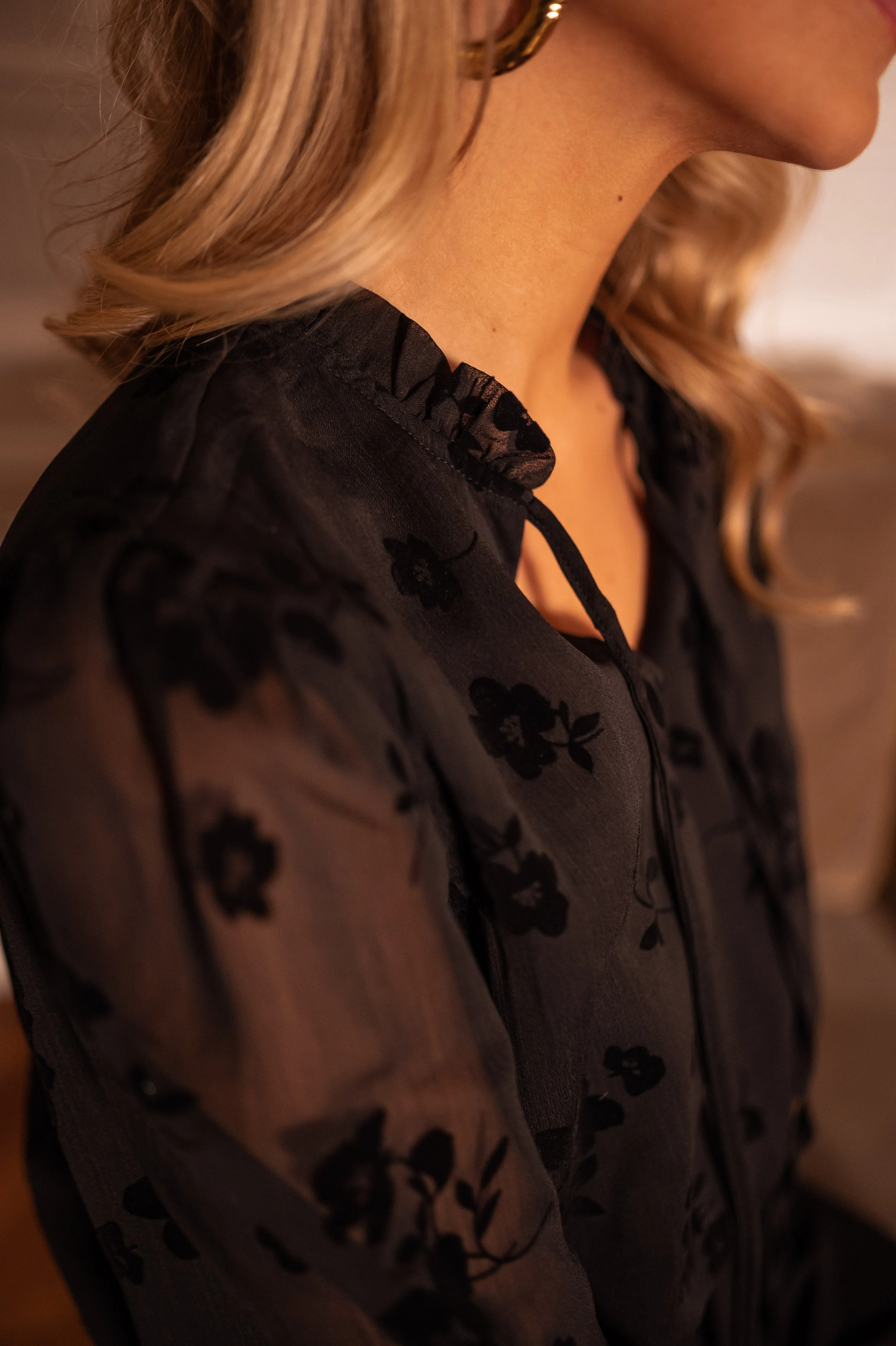 Black Floral Velvet Maiko Blouse
