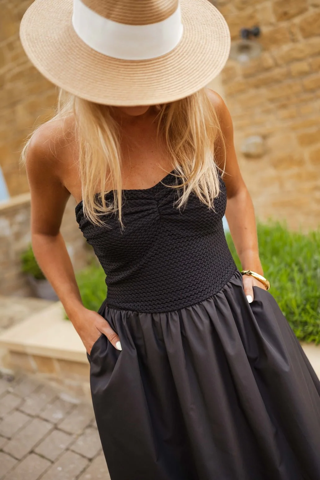Black Viena Dress