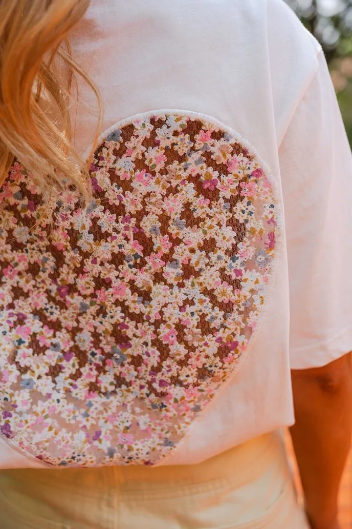 White Rosa T-shirt
