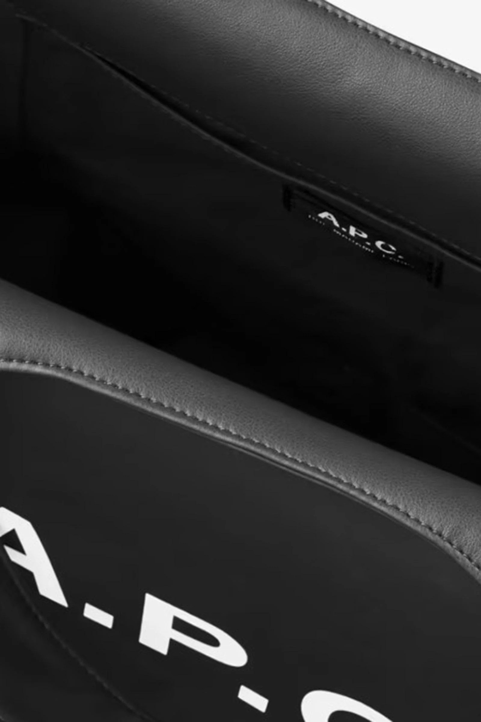 Borsa Shopper A.P.C. in Pelle Nera Elegante