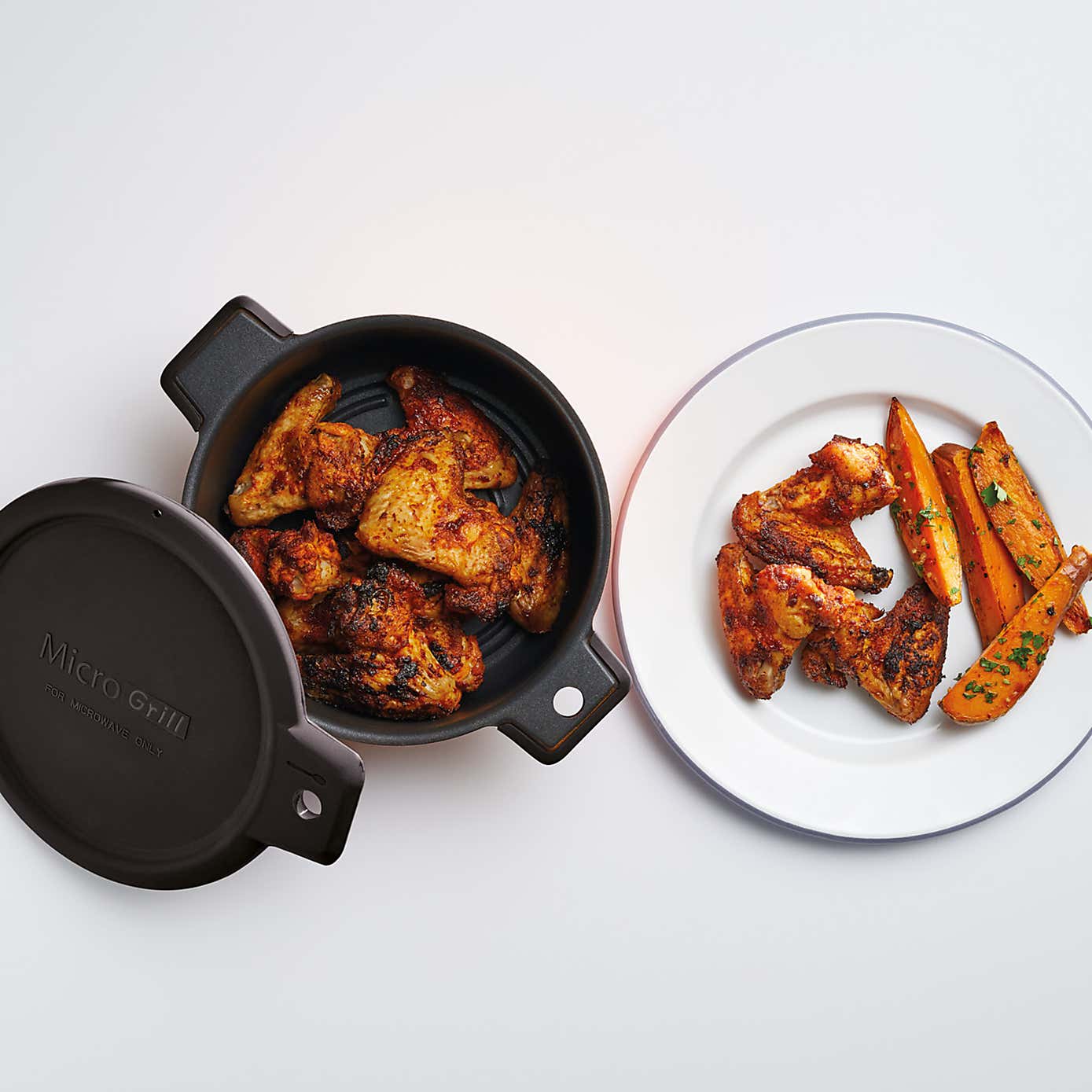 KitchenCraft Microwave Browning Dish with Lid