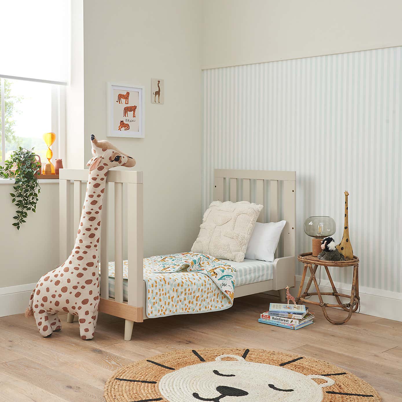 Tutti Bambini Hygge Mini 2 Piece Nursery Furniture Set