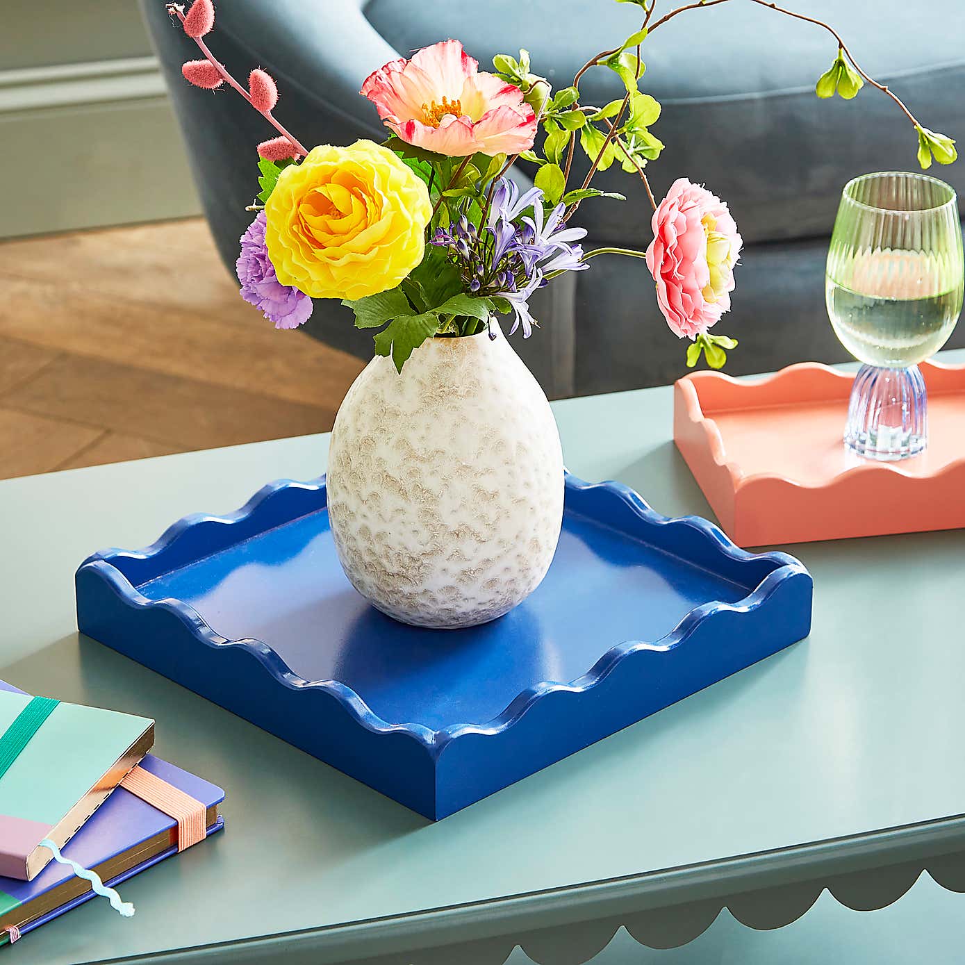 Sophie Robinson Set of 2 Wavy Edge Trays