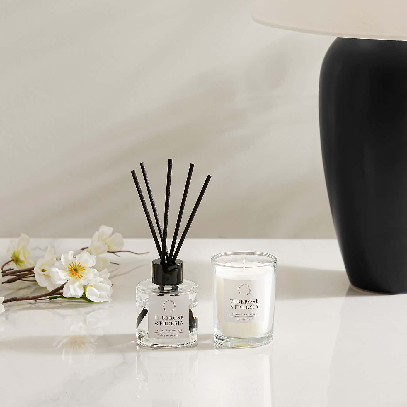 Tuberose & Freesia Candle and Diffuser Gift Set