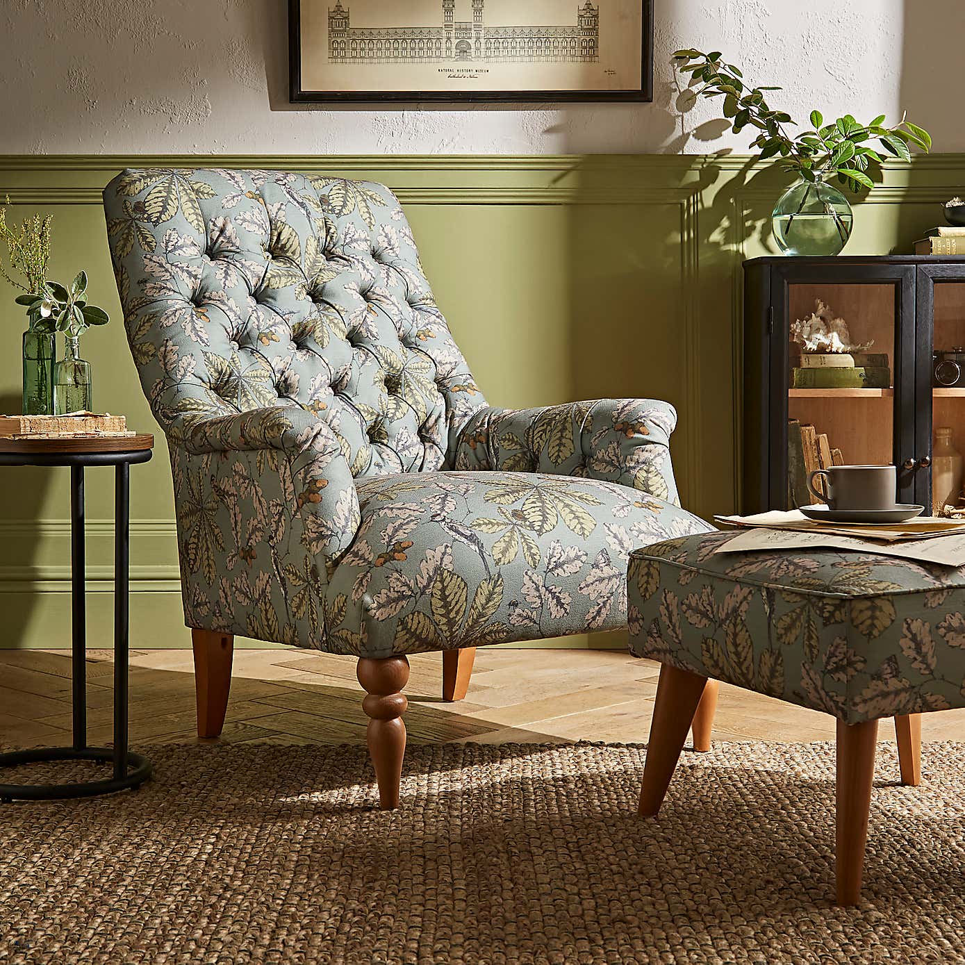 Bibury Button Back Chair Arboretum Print