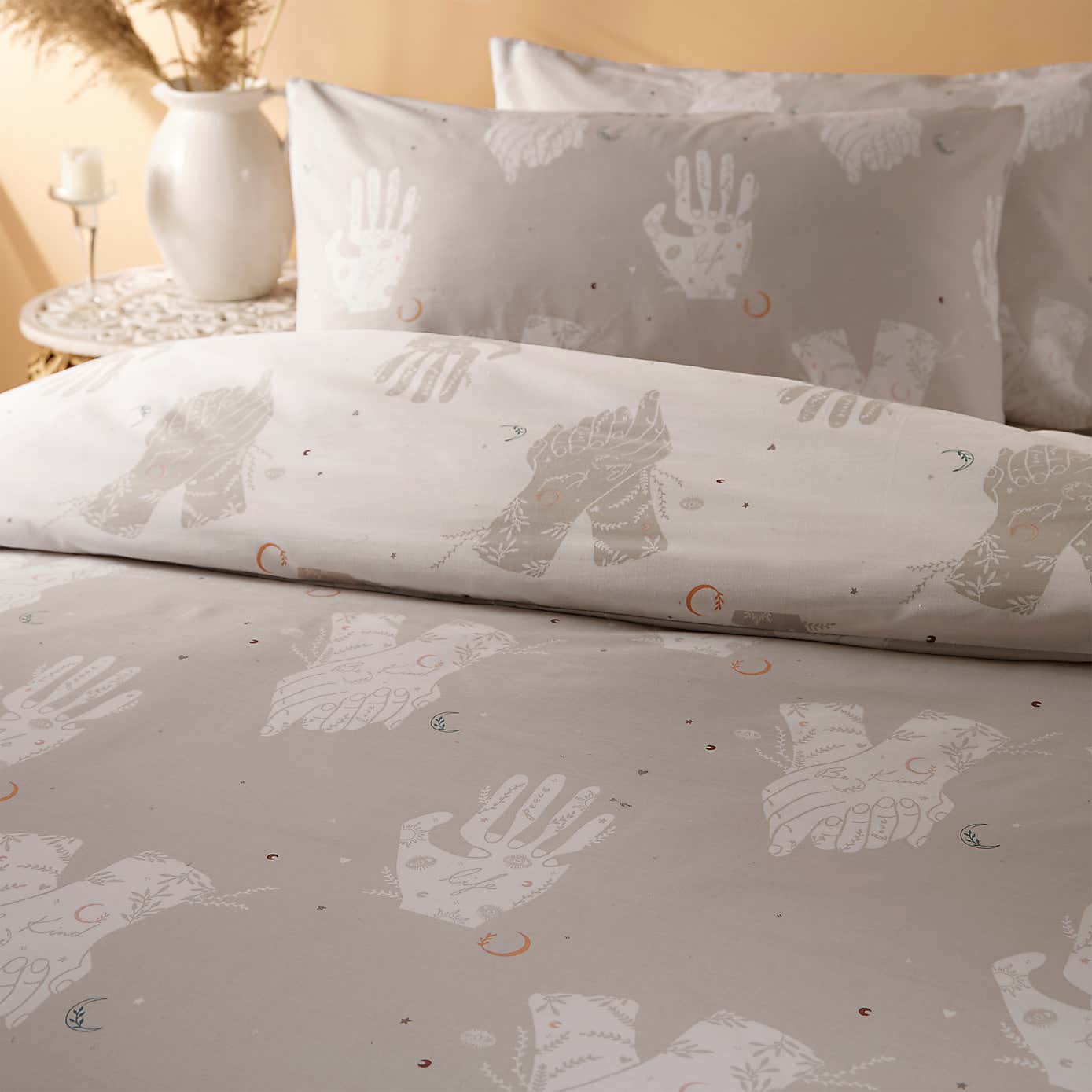 furn. Be Kind Grey Duvet Cover & Pillowcase Set