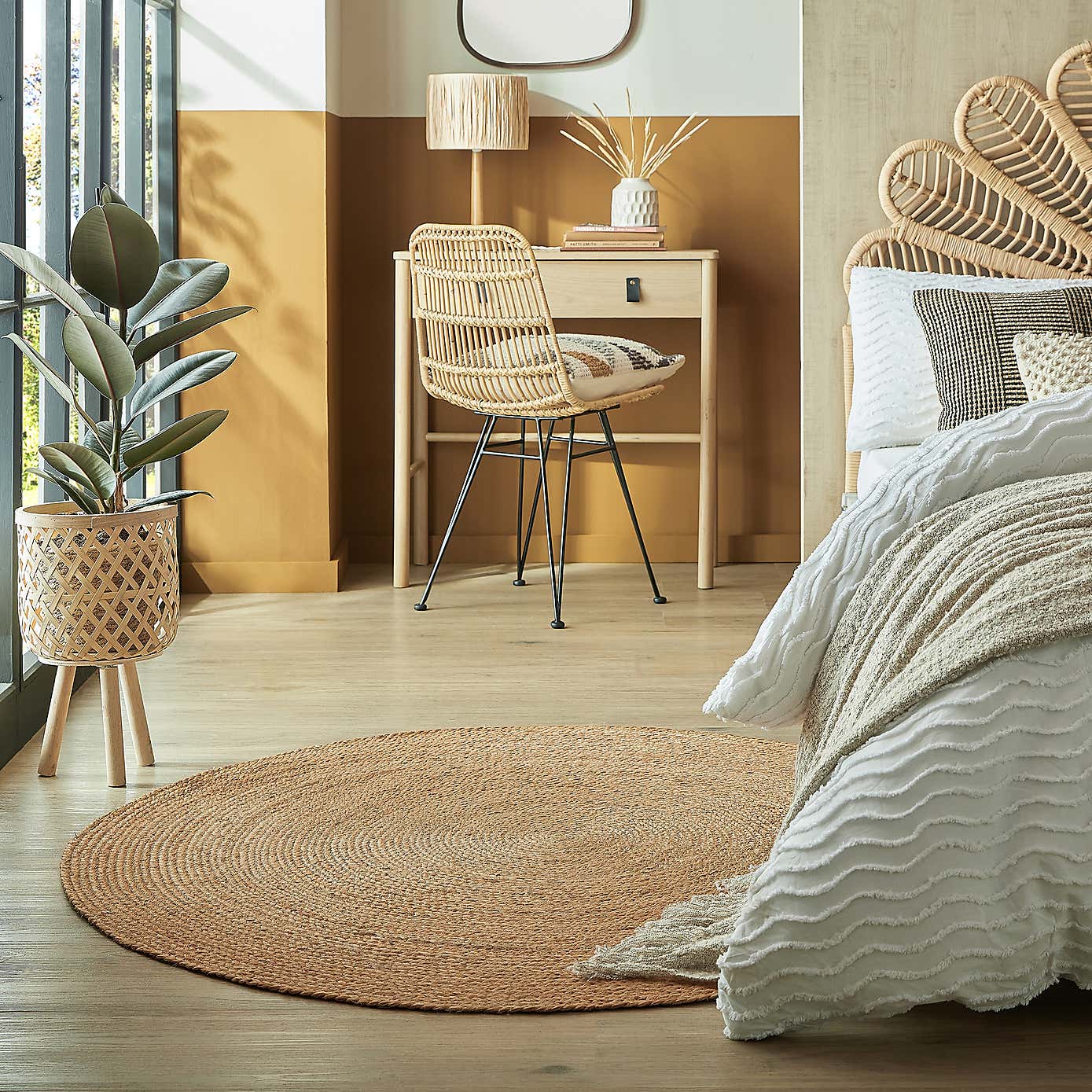 Blair Jute Circle Rug