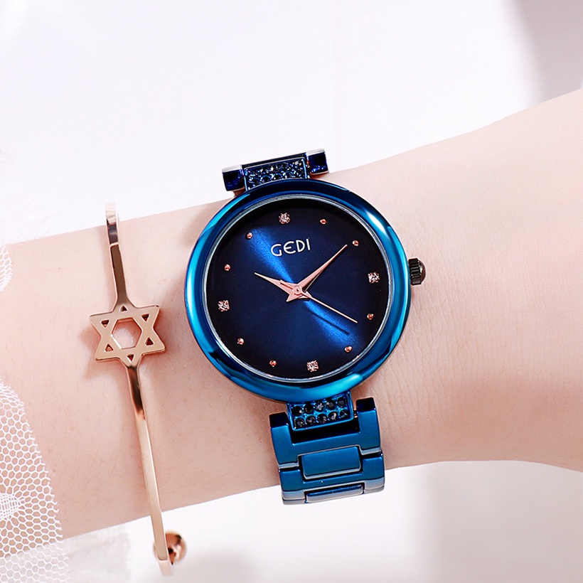 New Simple Point Diamond Ladies Steel Band Watch