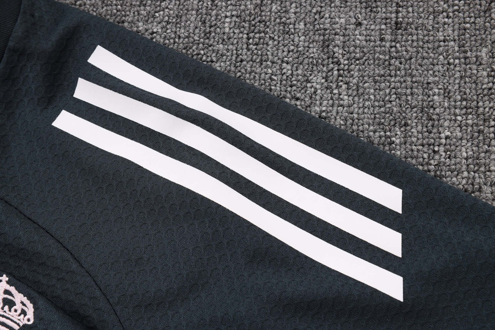 Real Madrid Training Jersey Kit Gray 2025/26