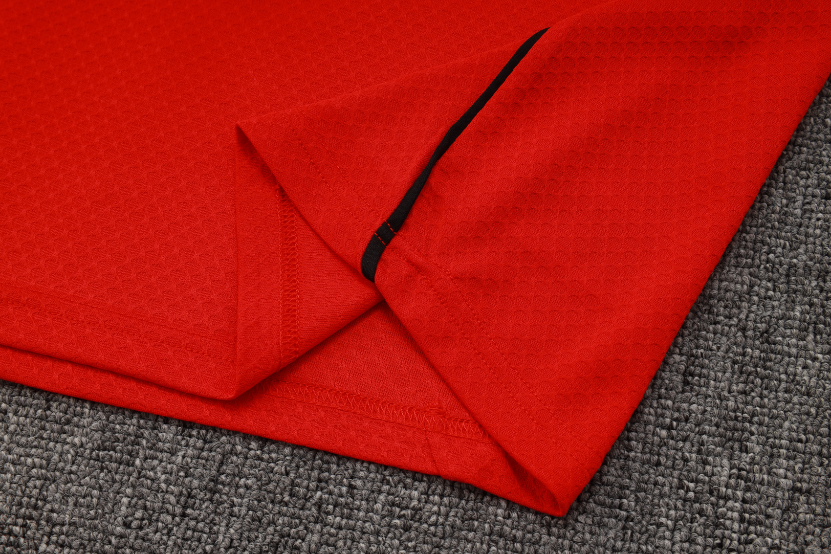 Liverpool Training Jersey Kit Red 2025/26