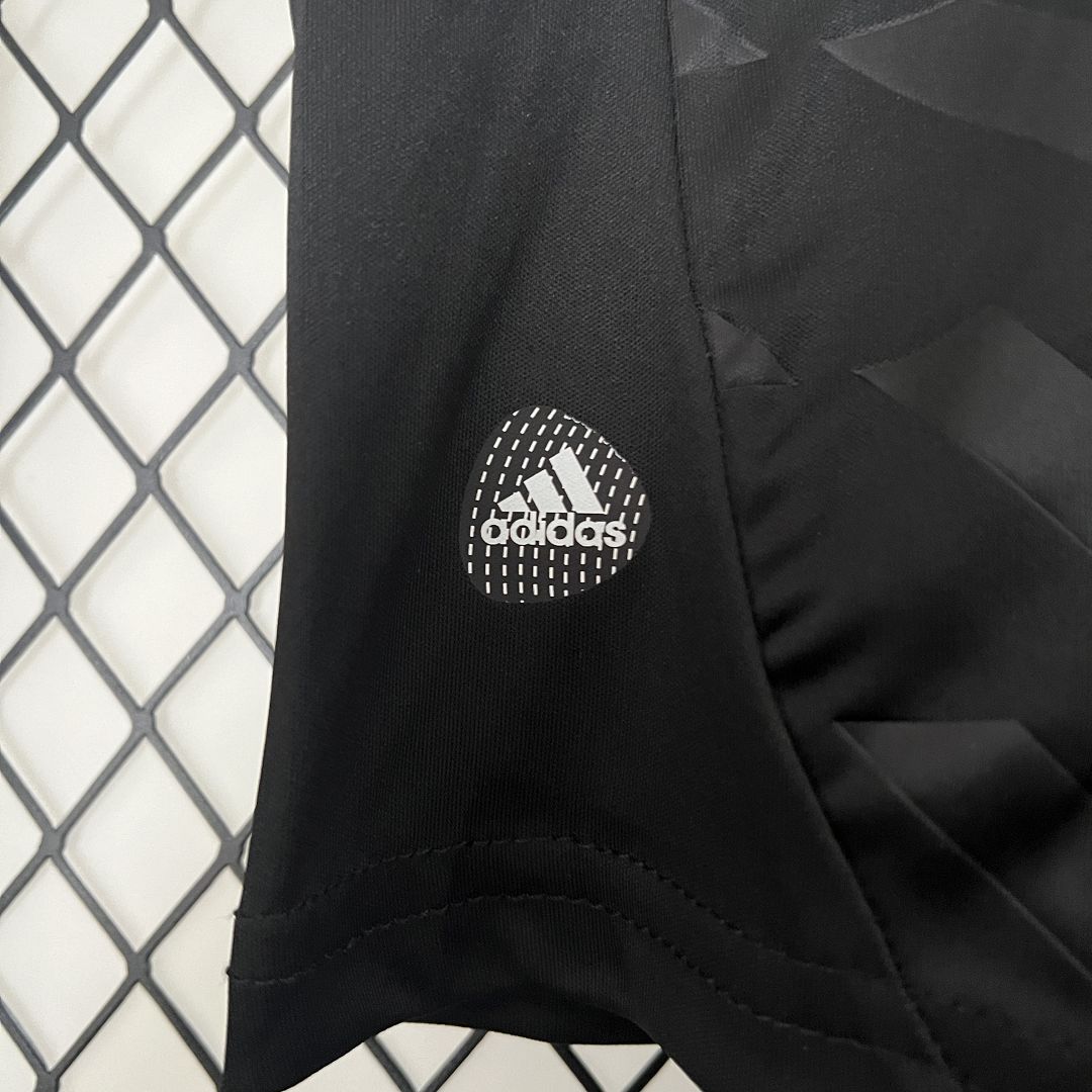 Real Madrid Retro Jersey Away Kids Kit Jersey+Shorts 2011/12