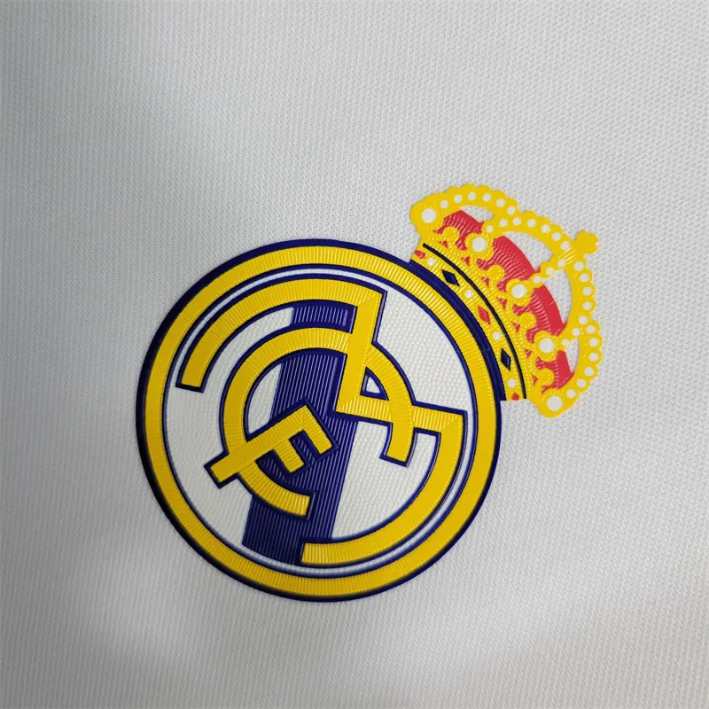 Real Madrid Retro Jersey Home Long Sleeve Soccer Shirt 2016/17