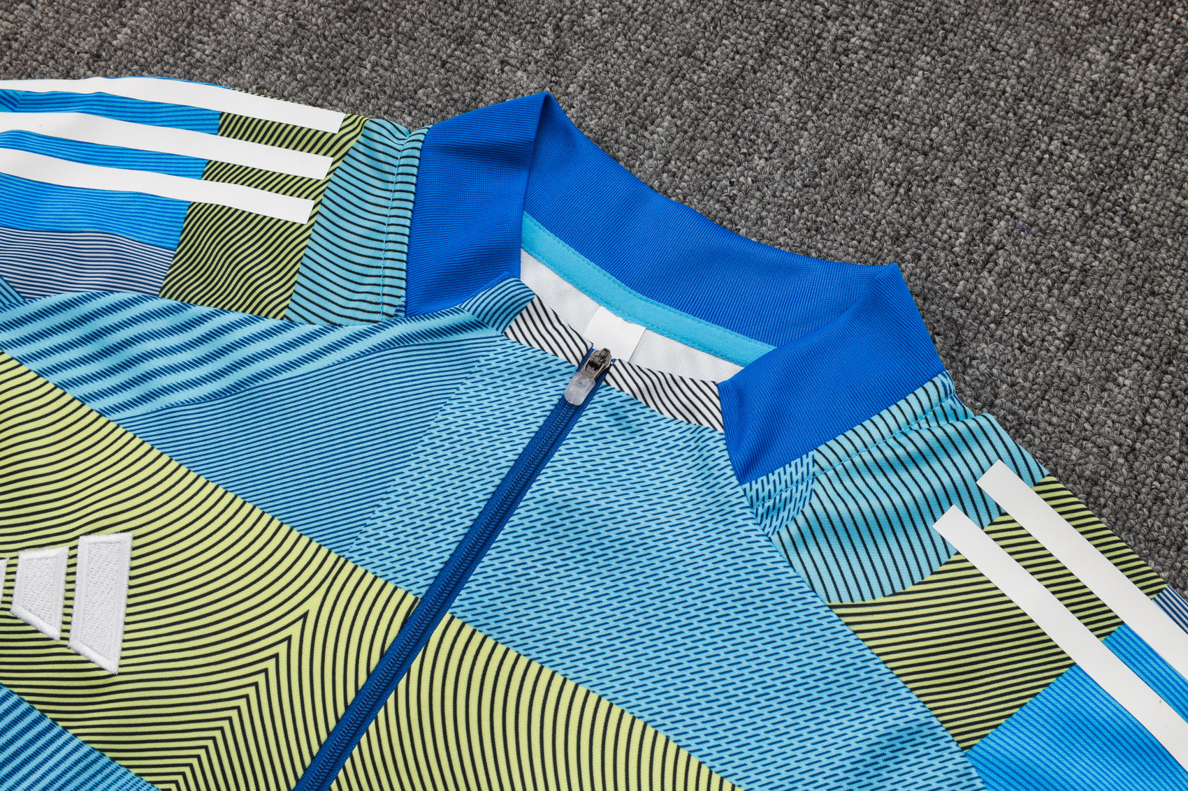 Real Madrid Training Kit (Sweatshirt+Pants) Green 2025/26