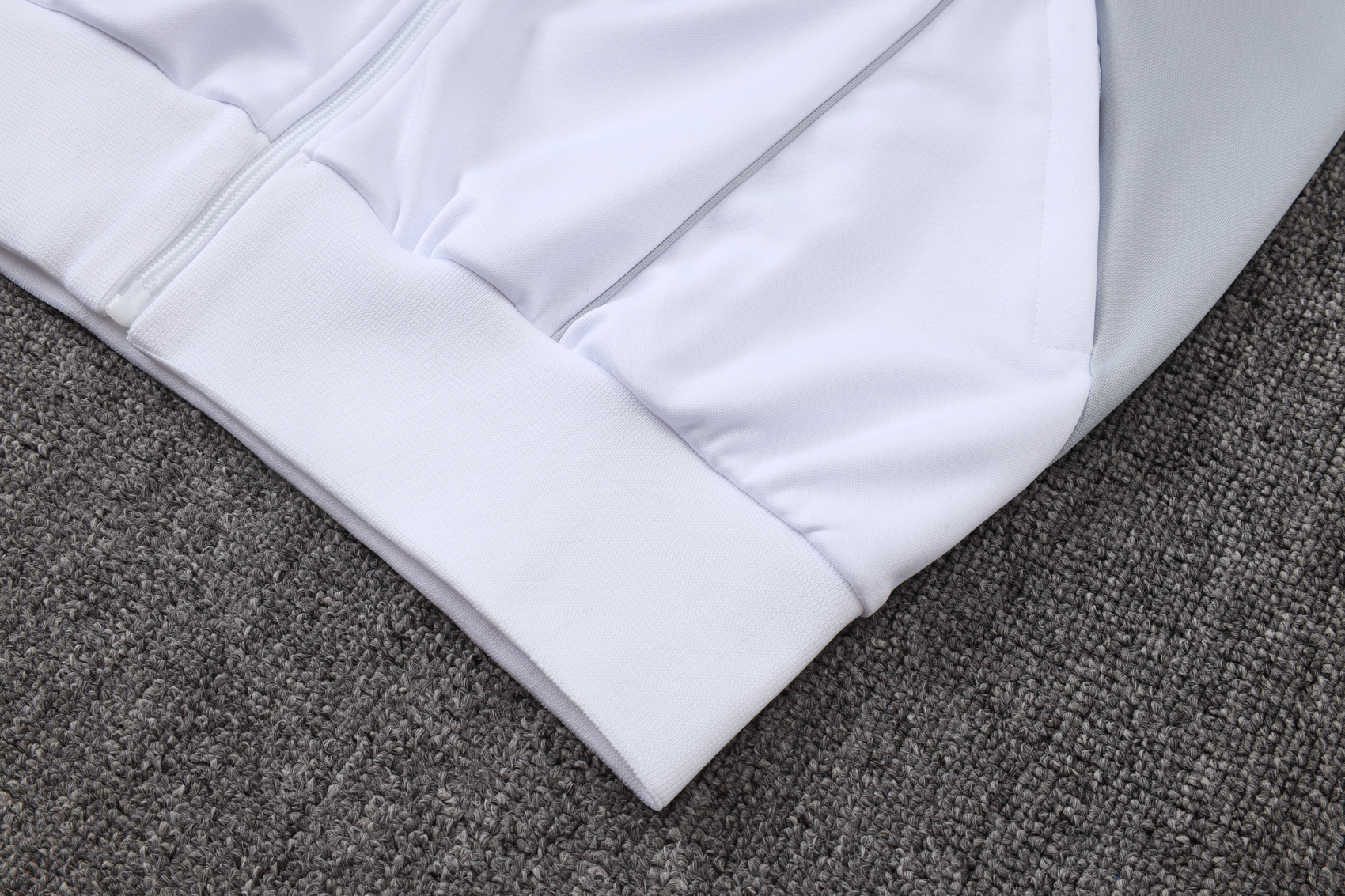 Real Madrid Training Kit (Jacket+Pants) White&Grey 2025/26