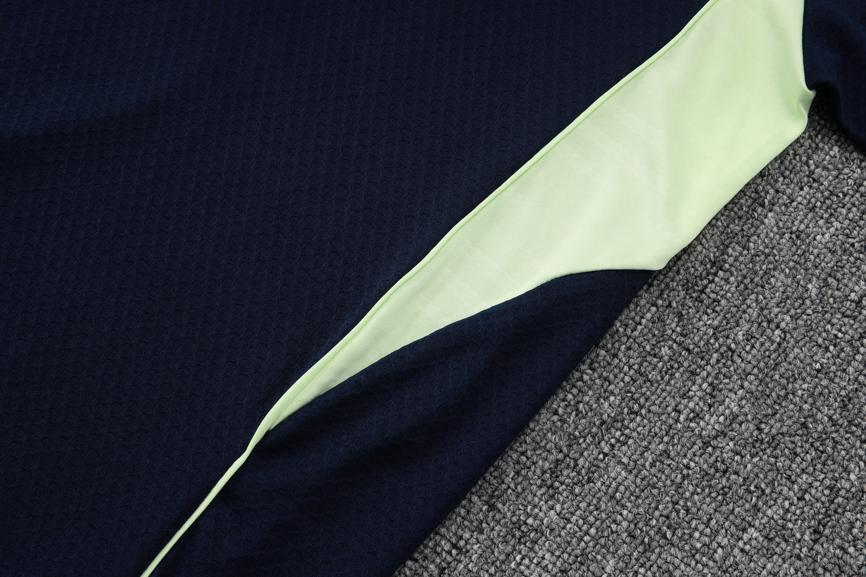 Real Madrid Training Jersey Kit Cyan 2025/26