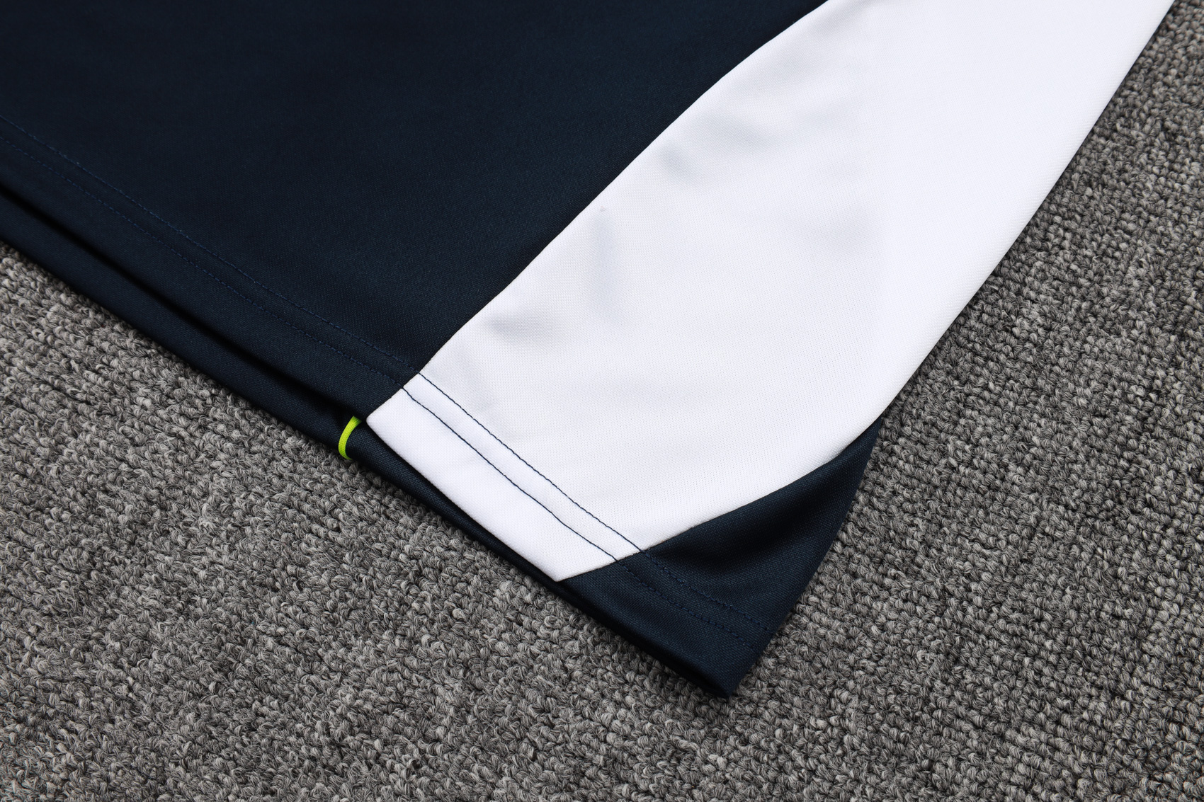 Real Madrid Training Kit (Sweatshirt+Pants) Cyan 2025/26