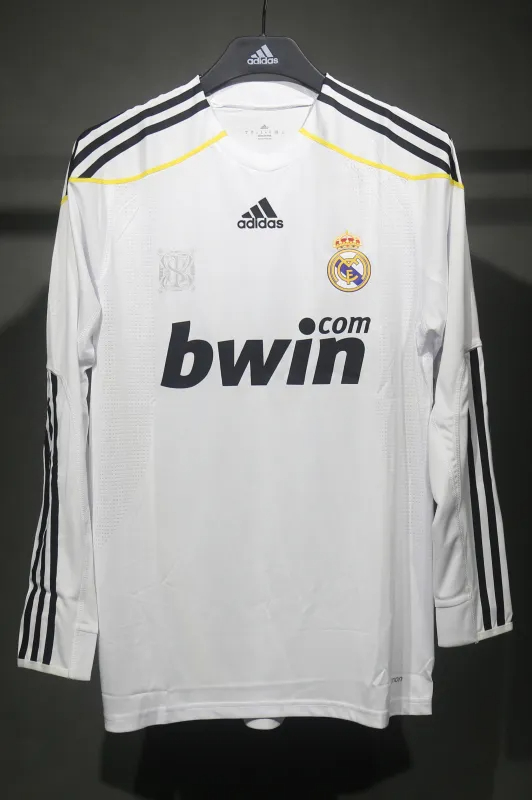 Real Madrid Authentic Retro Jersey Home Long Sleeve Soccer Shirt 2009/10