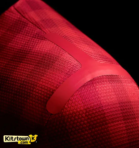 Manchester United Authentic Retro Home Long Sleeve Football Jersey Shirt 2012/13