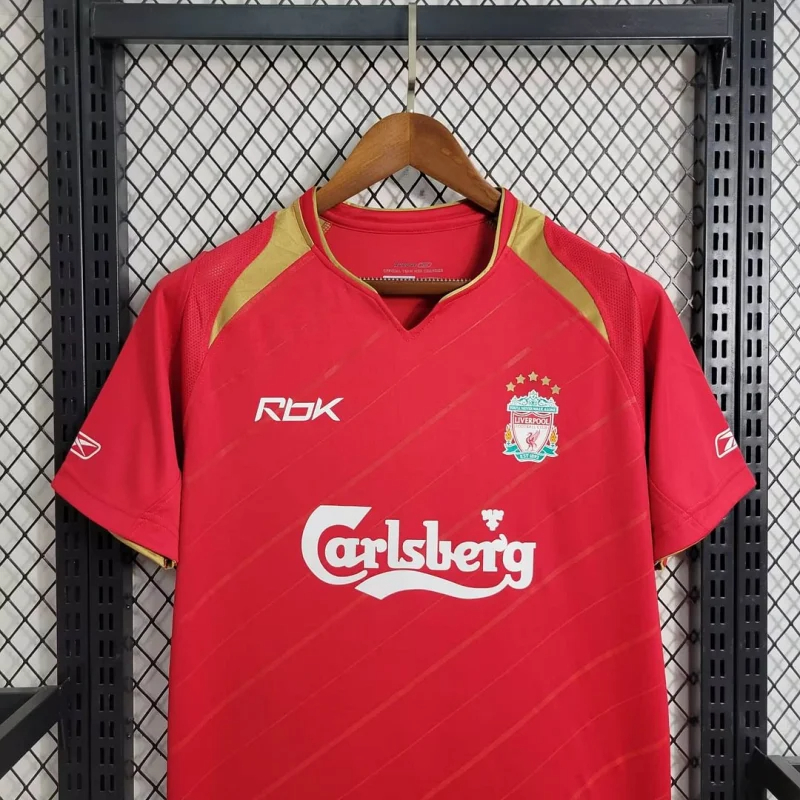 Liverpool Retro Football Jersey Home Custom Shirt 2005/06