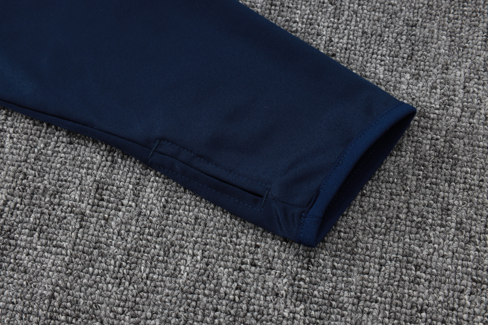 Real Madrid Training Kit (Sweatshirt+Pants) Cyan 2025/26