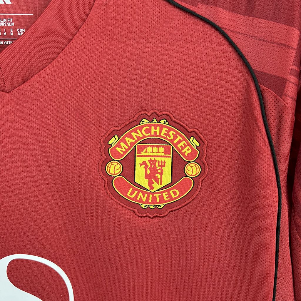 Manchester United Home Football Jersey Shirt 2025/26