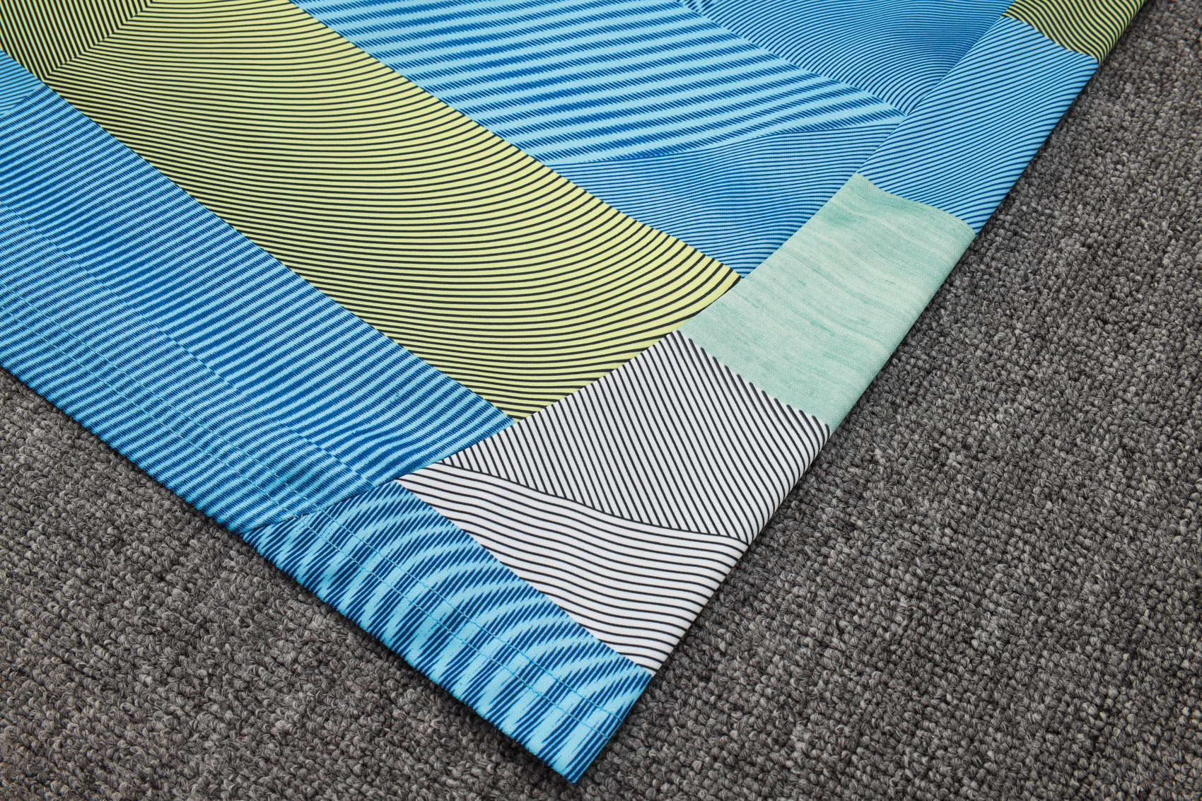 Real Madrid Training Kit (Sweatshirt+Pants) Green 2025/26