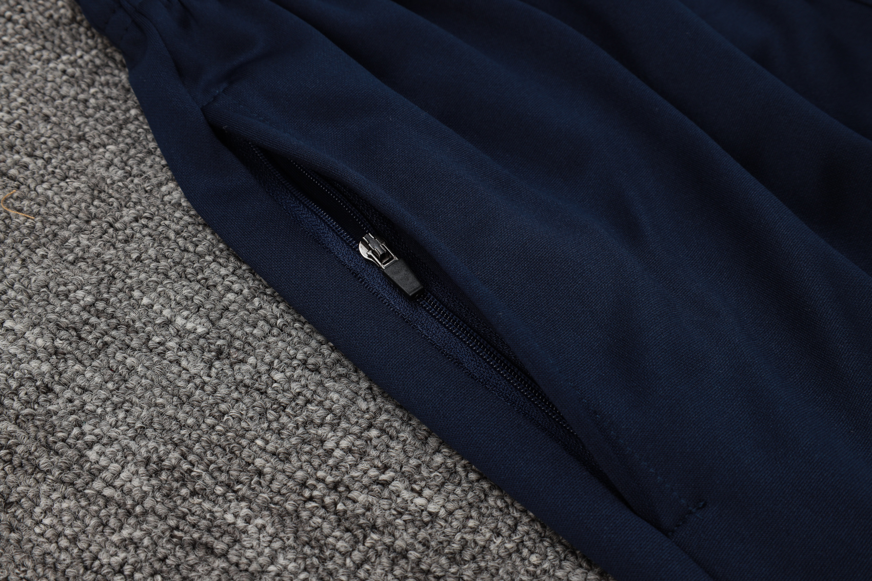 Barcelona Training Kit (Sweatshirt+Pants) Beige 2025/26