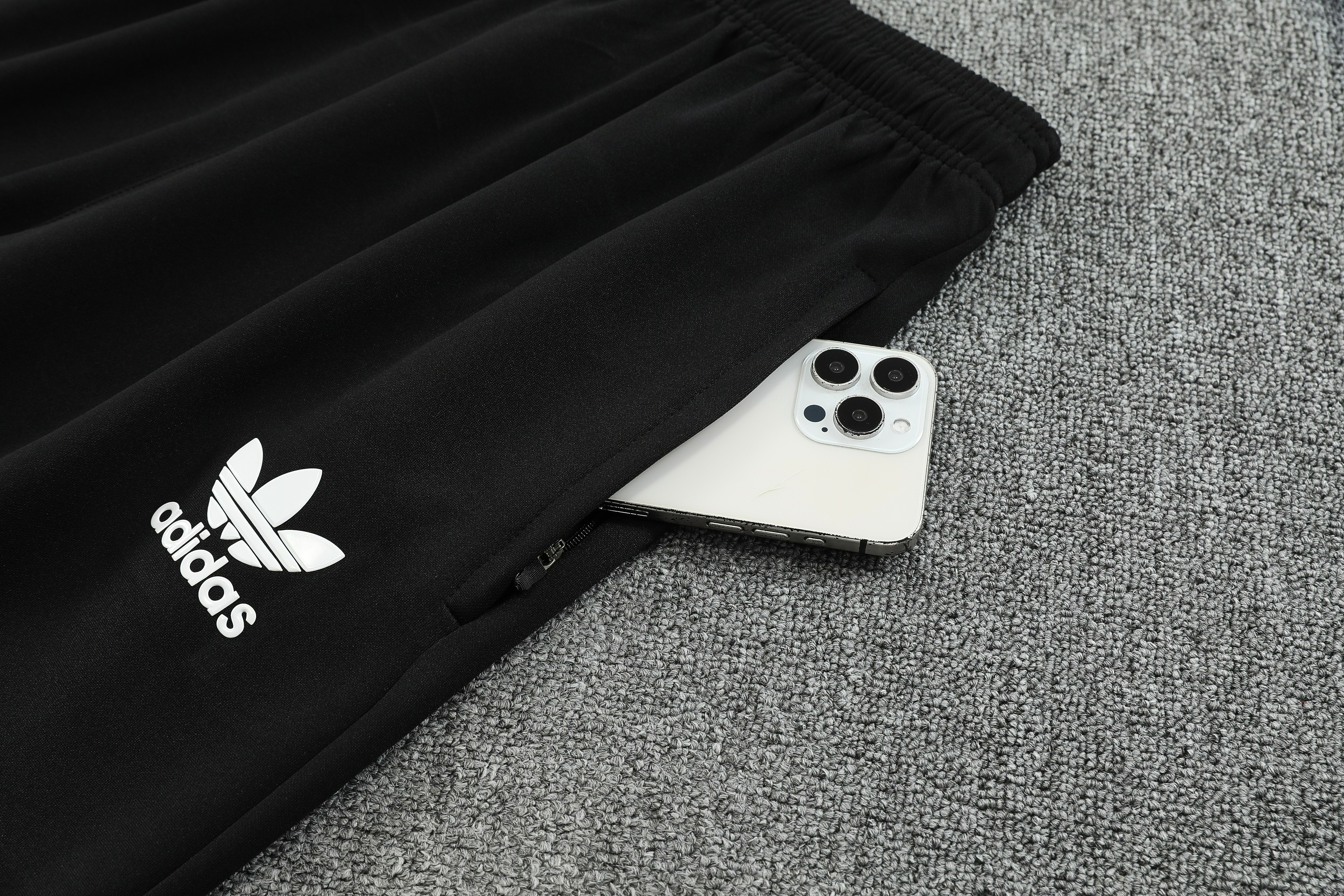 Manchester United Retro Training Kit (Jacket+Pants) 2025/26