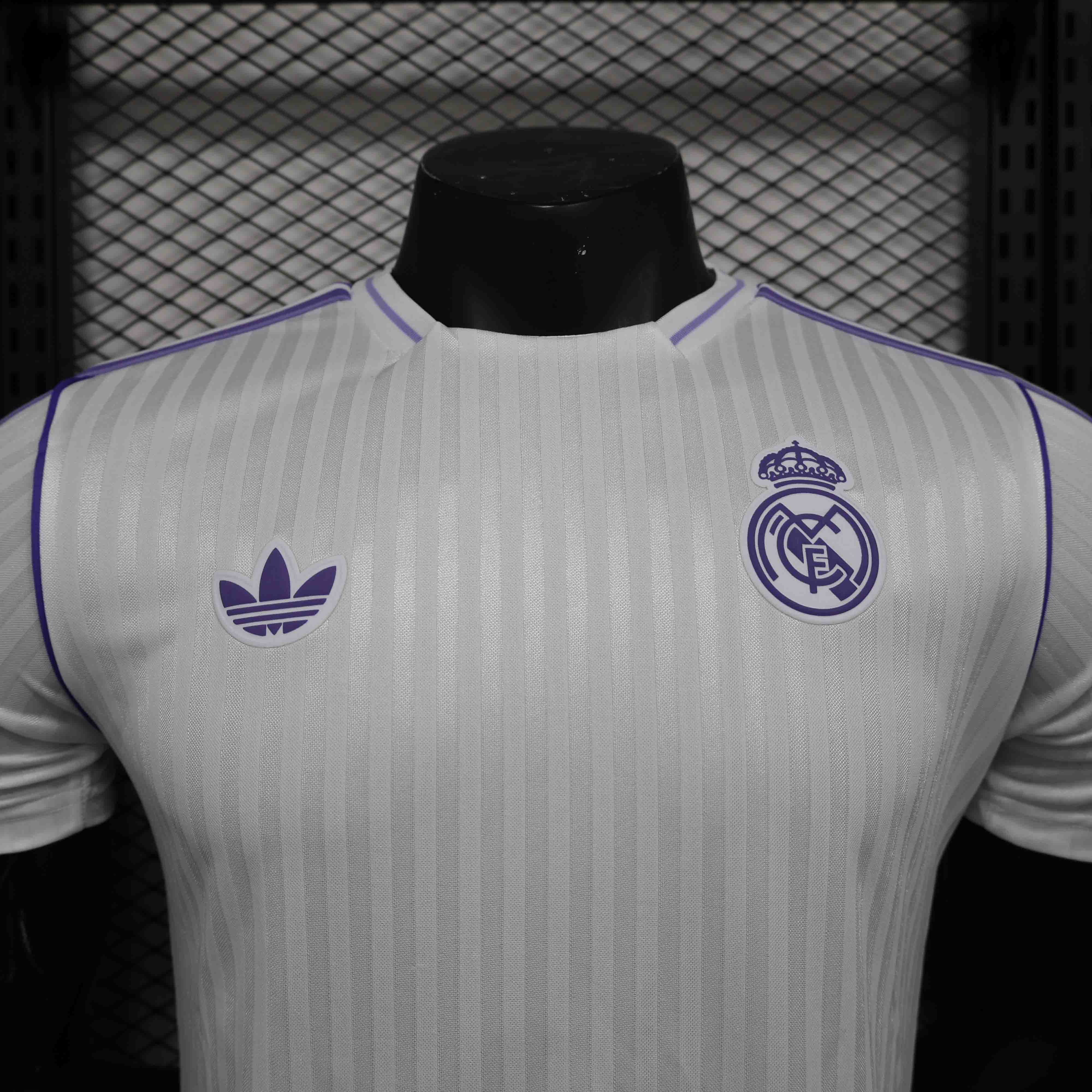 Real Madrid Authentic Soccer Jersey Special Edition Shirt 2025/26