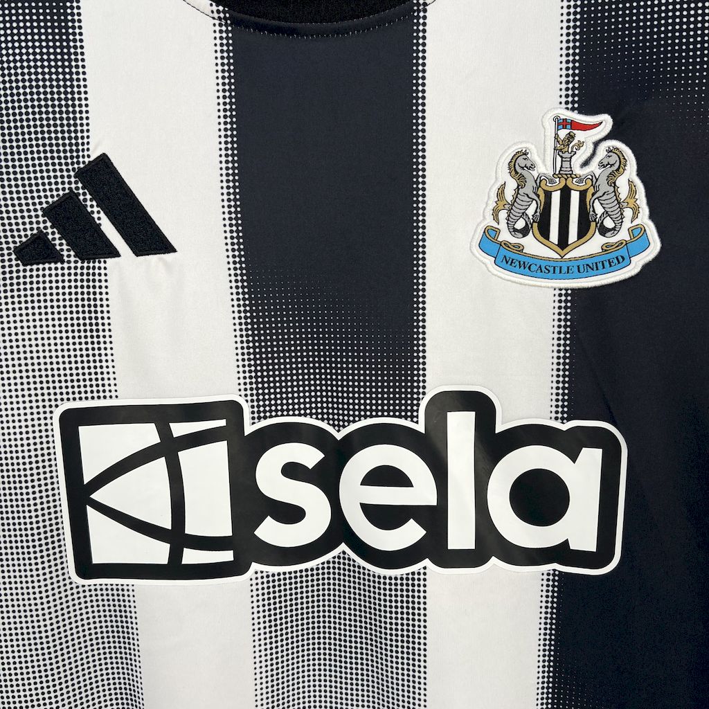 Newcastle United Football Jersey Home Custom Shirt 2025/26