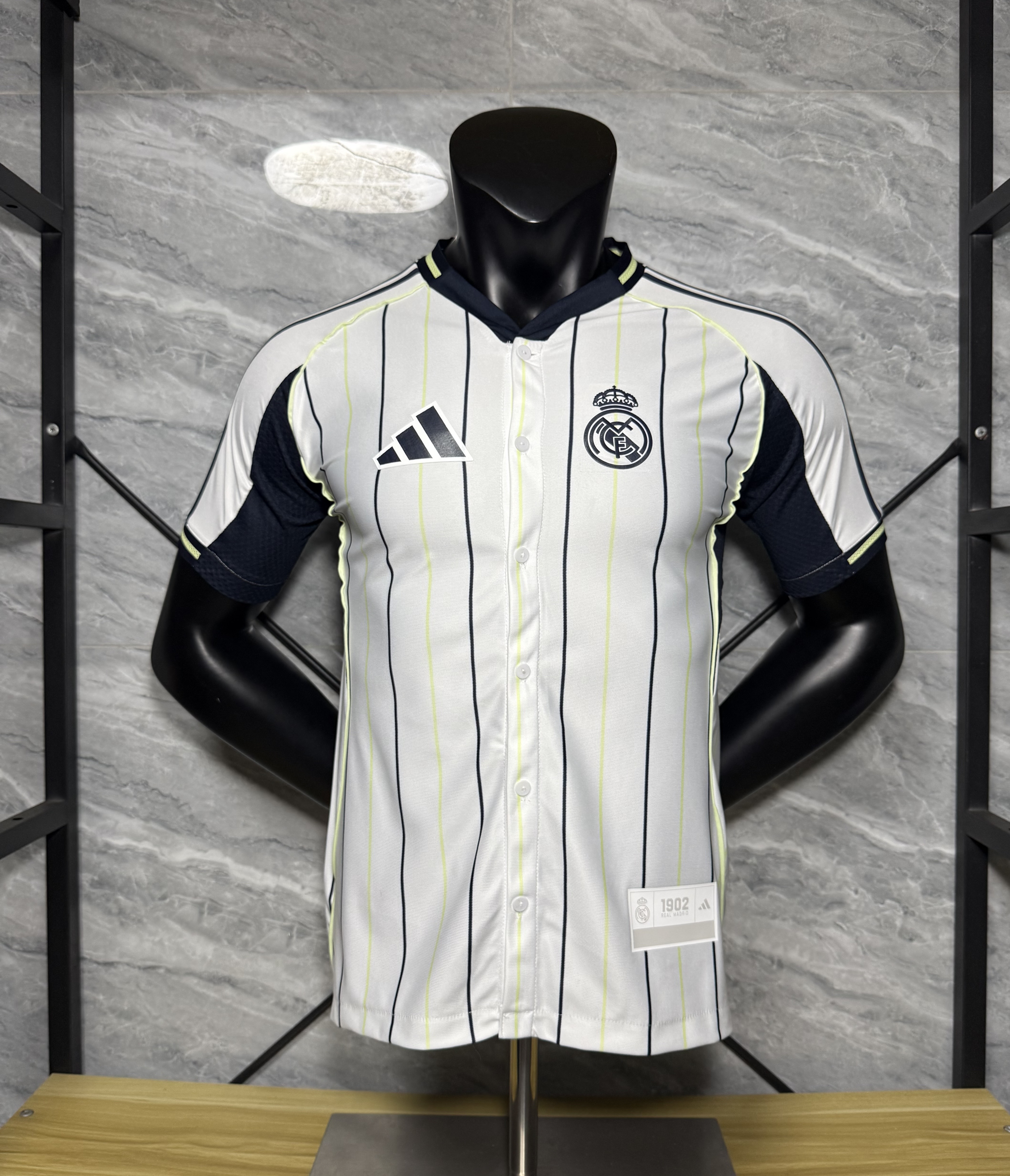 Real Madrid Authentic Soccer Jersey US Pack Shirt 2025/26