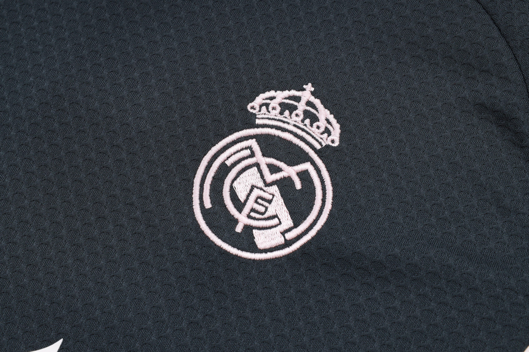 Real Madrid Training Jersey Kit Gray 2025/26