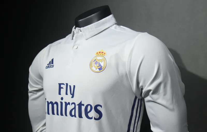 Real Madrid Authentic Retro Jersey Home Long Sleeve Soccer Shirt 2016/17