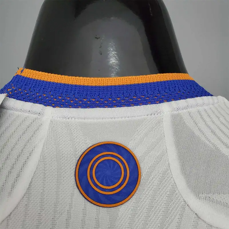 Real Madrid Authentic Retro Jersey Home Soccer Shirt 2021/22