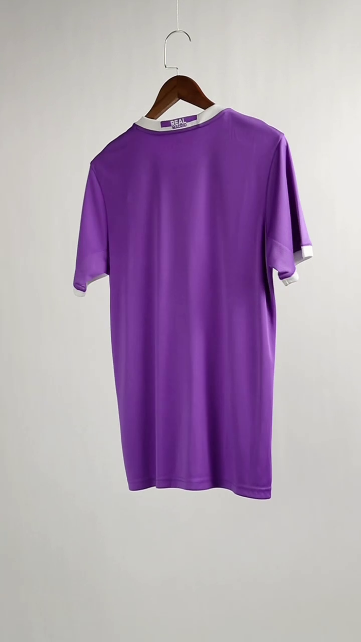 Real Madrid Retro Jersey Away Soccer Shirt 2016/17