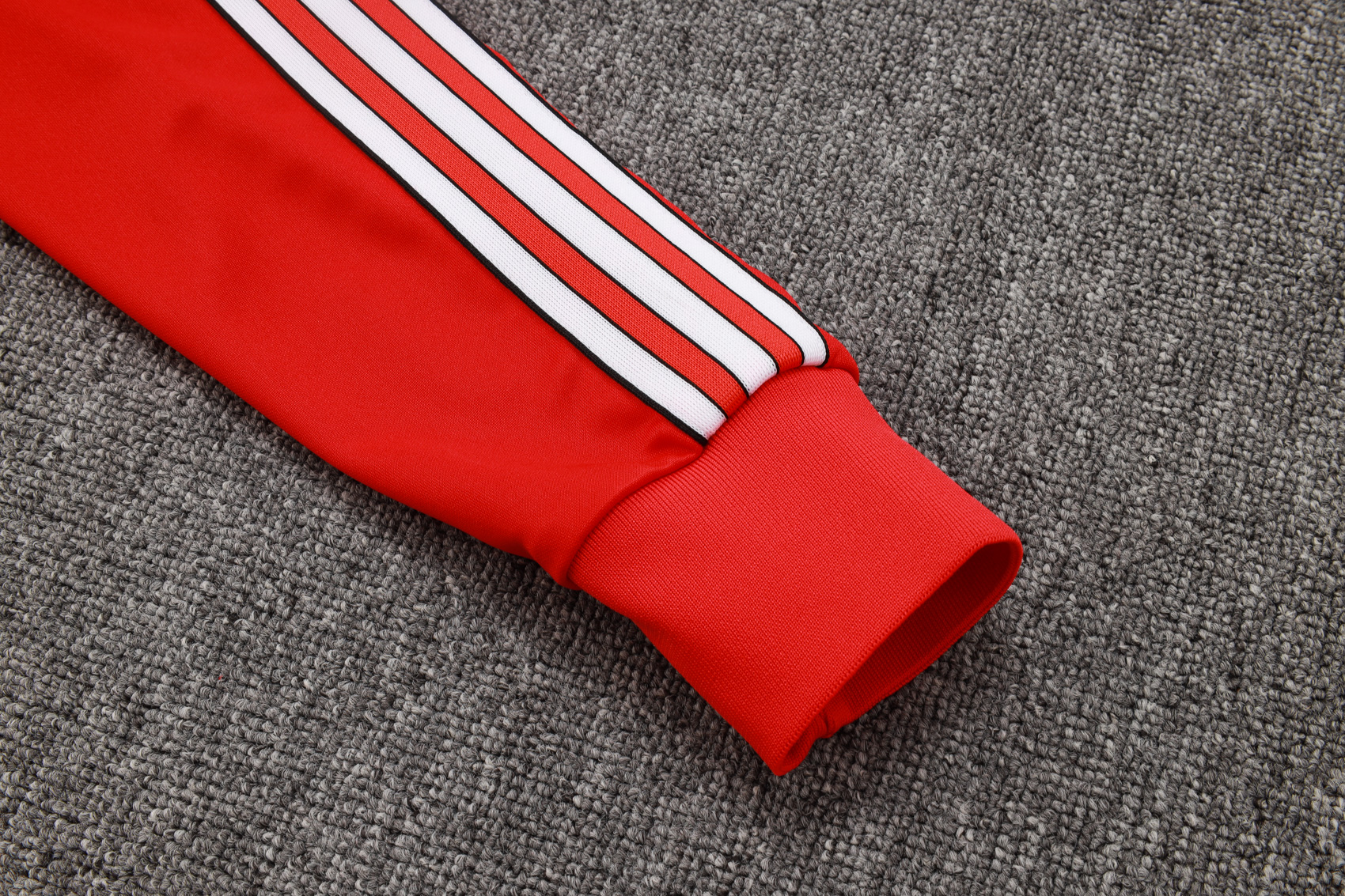 Liverpool Training Kit (Jacket+Pants) Red 2025/26