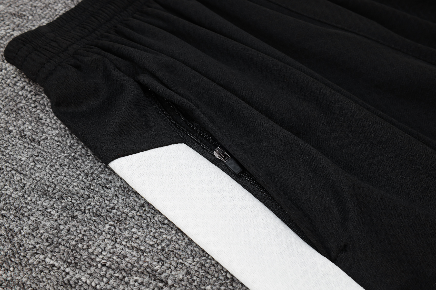 Portugal Training Kit (Sweatshirt+Pants) Black 2025